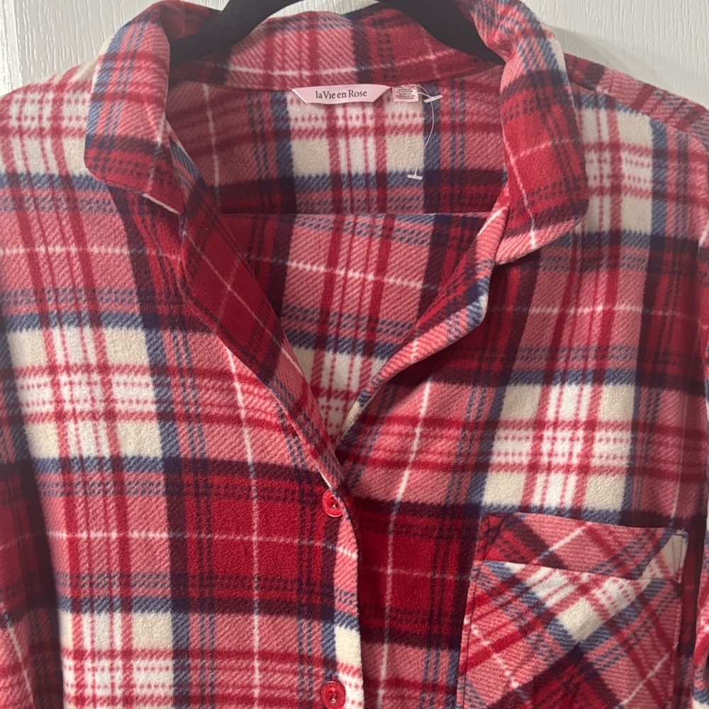 La Vie En Rose Fleece Plaid Pajama set New without tag - Picture 2 of 5